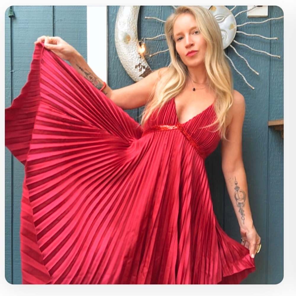 Vintage Dressed to Kill Satin Siren Dress
